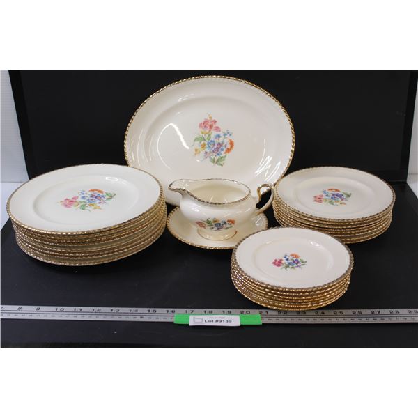 Sovereign Potters Earthenware Dining Plate Set & Gravy Boat Set: (8) Dinner Plates & (8) Salad Plate