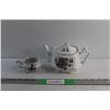 Image 1 : Ceramic Tea Pot & Creamer Set