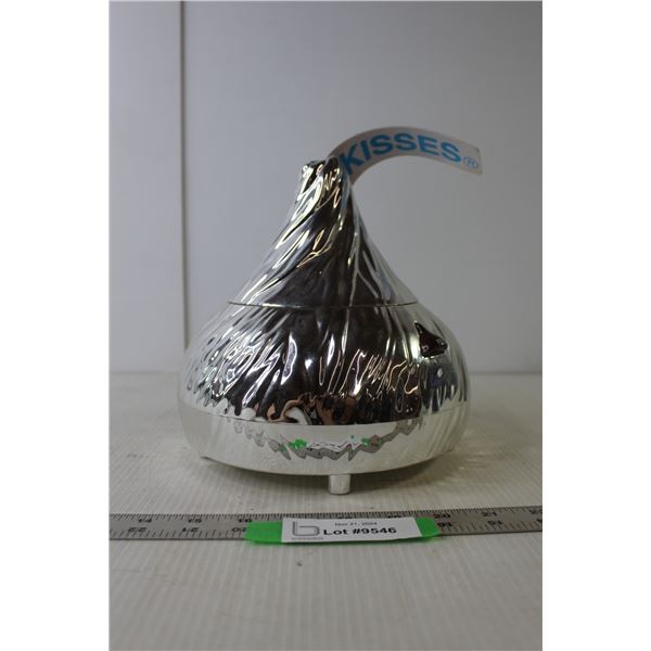Hershey's Kiss Candy Dispenser - Works "Kiss Me" Jingle
