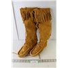 Image 1 : Pair Knee-High Moccasins 17" Tall - 9.5" Length Sole