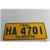 Image 2 : 1960 & 1961 Vintage Alberta License Plates