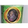 Image 2 : The Lord of the Rings Special Edition Arwen Figurine with Authentically Styled Fabric Outfit and Acc