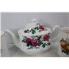 Image 5 : Vintage English Rose Fine China Teapot w/ (6) Royal Grafton Fine Bone China Cups