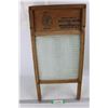Image 1 : Antique Chief Brand Washboard