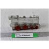 Image 1 : 888 Locomotive With Metal Wheels - Glass Candy Container