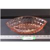 Image 1 : Windsor Diamond Pattern Pink Depression Glass Serving Bowl - 12" x 3"