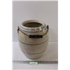 Image 1 : *Crock w/Handle - 12" x 10"