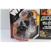 Image 2 : Star Wars Collectible 30th Anniversary Coin Album with Dart Vader Figure and Exclusive Collector Coi