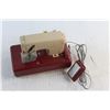 Image 3 : Vintage Sew-Ette Sewing Machine Toy - Needs a Battery, As Is