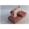 Image 4 : Vintage Sisters Sewing Machine Toy - Needs a Battery, As Is