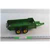 Image 1 : John Deere Manure Spreader Toy - 1/16th