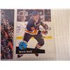 Image 4 : (7) Assorted Hockey Cards including Santa Claus, Adam Oates, Brett Hull 1991to 93