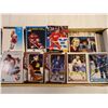 Image 2 : Lot of 1,600 NHL Hockey Cards