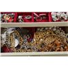 Image 4 : Jewelry Box w/Jewelry - Assorted