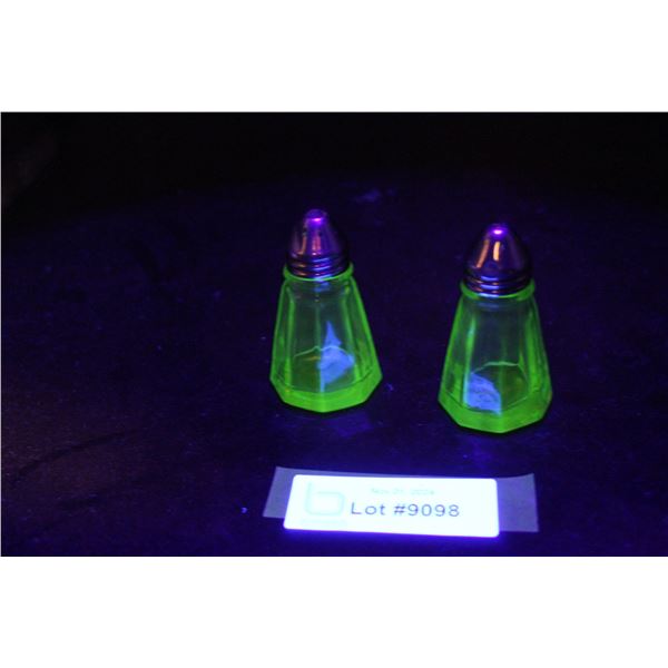 Anchor Hocking Uranium Glass Salt & Pepper Set