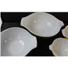 Image 4 : (4) Vintage PYREX Ombre  Mixing Bowl Set - Some Wear