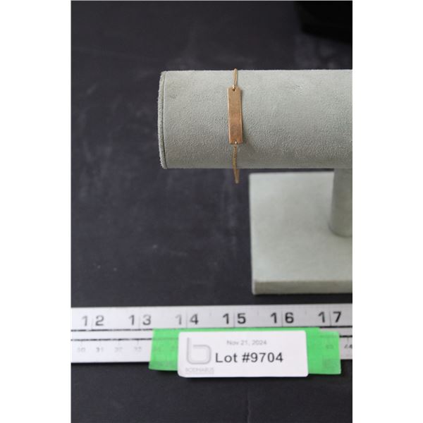 ^ 10K Gold Bracelet w/ Engravement Tag (Blank) - Not Authenticated