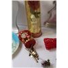 Image 3 : Vintage Christmas Items: Wind Chimes, Cake Pans, Angel, Bow w/Bells