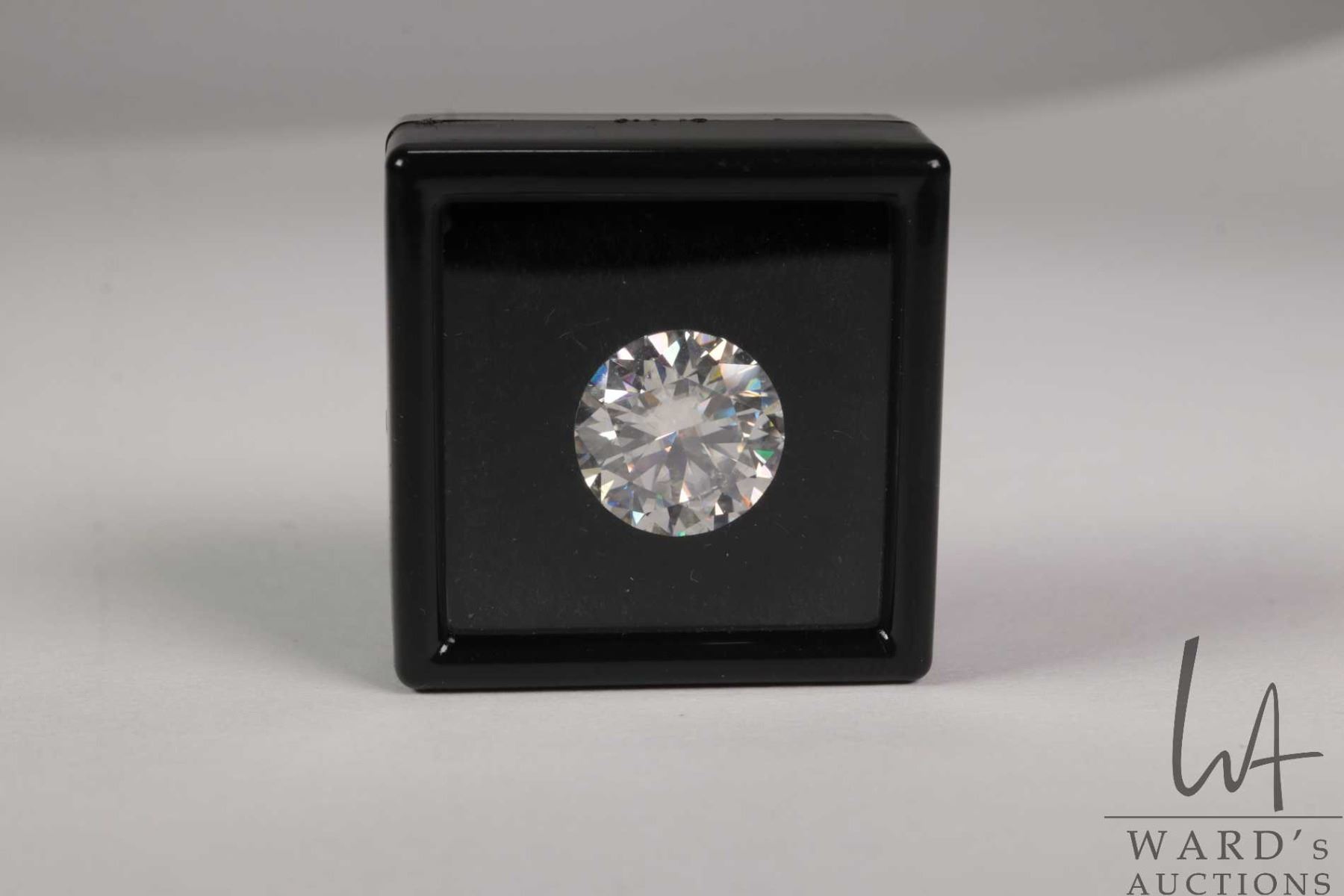 Loose lab created moissanite 5 carat gemstone with GRA grading, see photos