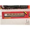 Image 2 : Five Hornby HO scale trains including 4-6-2 Britannia Class 7P6F engine and tender, tested and worki