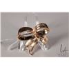 Image 1 : 10kt yellow gold, bow design pin