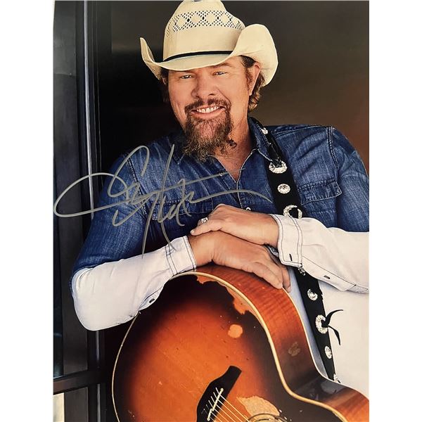 Toby Keith signed photo