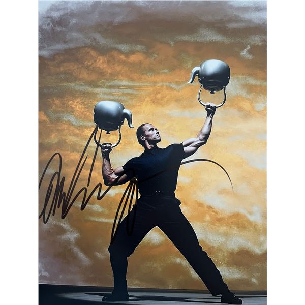 Arnold Schwarzenegger signed photo