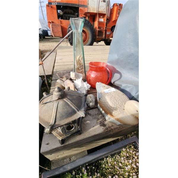 assorted garden ornaments