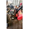 Image 3 : 28" Yard Machine Snow Blower self propelled