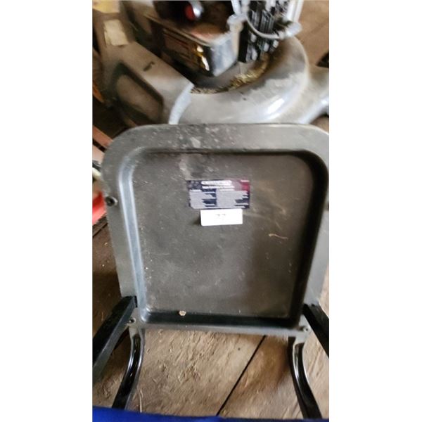 mechanics wheeled chair