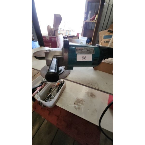 Makita grinder