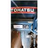 Image 2 : Tohastsu outboard motor Model B138 8 HP c/w metal gas tank
