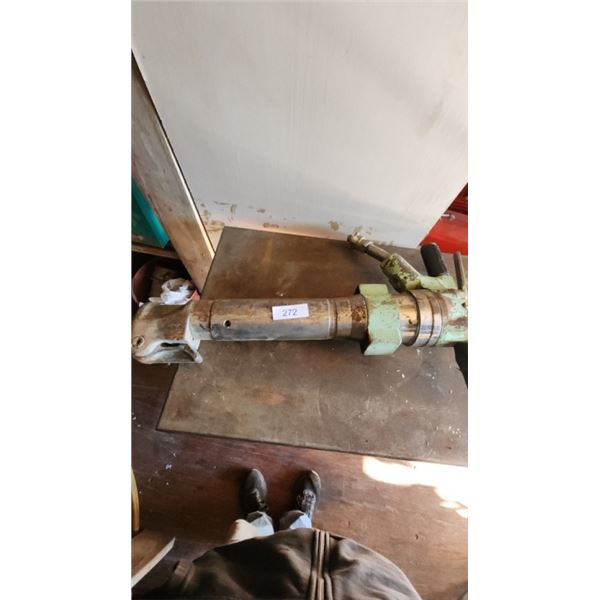 Pneumatic Demolition Hammer