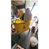 Image 2 : Mop bucket