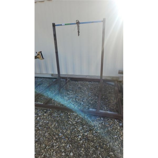 Metal Stand 82" x 73" x 68"