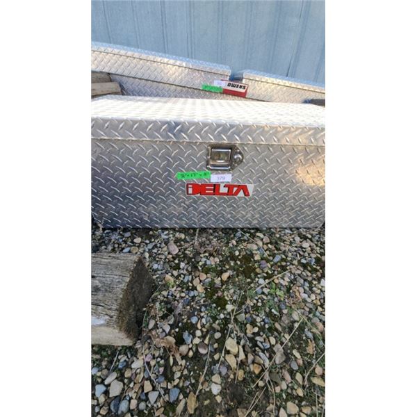 Delta took box 36" x 17" x 16" Looks Like New