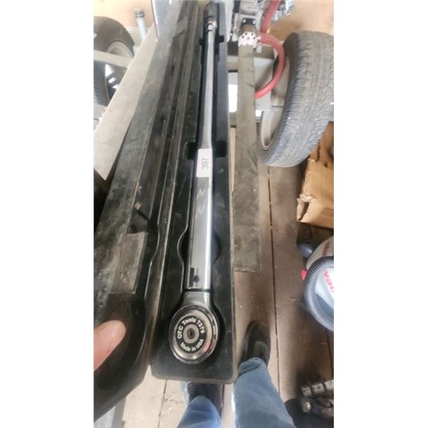 750 lb Torque wrench