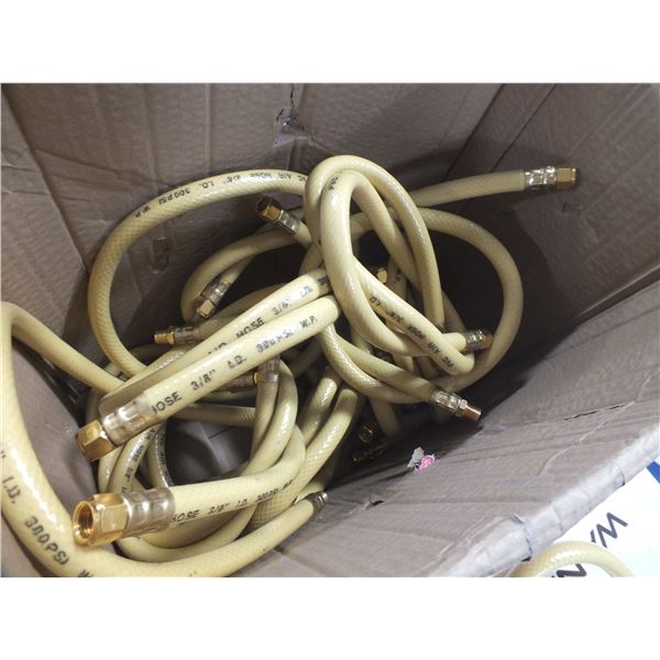 14 Small Air Hose's