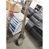 Image 1 : Garden Tool Lot