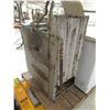 Image 2 : GAS DEEP FRIER 16"x30"x47"