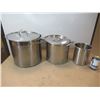 Image 1 : LOT: 3 POTS / WARMERS