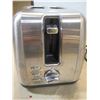 Image 2 : LOT: KETTLE & 2 -SLICE TOASTER