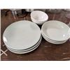Image 2 : LOT: 14PC DISH/GLASSWARE ASST.