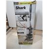 Image 1 : VACUUM CLEANER SHARK NAVIGATOR *NEW*