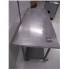 Image 2 : TABLE MOBILE INOX 72"x30"x34.5"