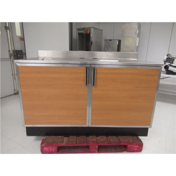STAINLESS COUNTER 60"x30"x36"