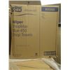 Image 2 : BOX OF 24 BLUE 450 SHOP TOWEL ROLLS