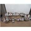 Image 1 : LOT: 13 METAL MIXING BOWLS