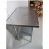Image 2 : STAINLES STEEL TABLE 36"x24"x35