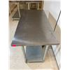 Image 2 : STAINLES STEEL TABLE 48"x24"x35
